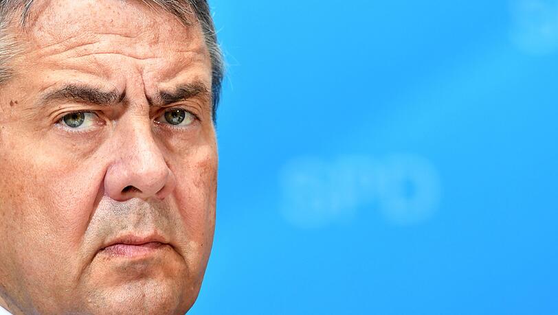 Außenminister Sigmar Gabriel (SPD). Außenminister Sigmar Gabriel (SPD).