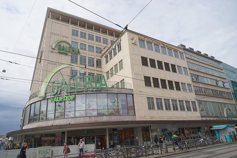 Am Freitag soll noch einmal über die Rettung der Stachus-Filiale gesprochen werden.