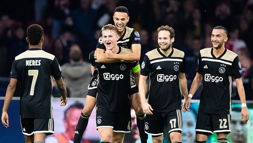 Kennt die Bayern-Stars Noussair Mazraoui und Matthijs de Ligt aus der gemeinsamen Zeit bei Ajax: Daley Blind. Kennt die Bayern-Stars Noussair Mazraoui und Matthijs de Ligt aus der gemeinsamen Zeit bei Ajax: Daley Blind.