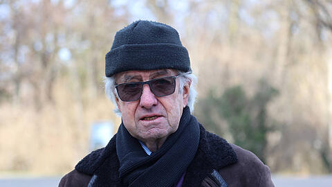 Meisterlöwe Bernd Patzke gedenkt dem kürzlich verstorbenen "Kaiser" Franz Beckenbauer.