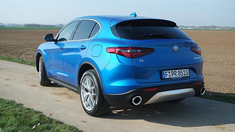 Die Lackierung des Testfahrzeugs hört auf den schönen Namen Blu Misano.