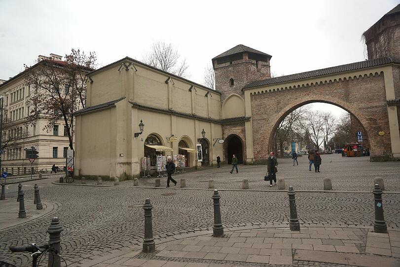 Sogar bis kurz vor den Sendlinger-Tor-Platz soll die Fußgängerzone reichen, fordern in der Debatte die Grünen im Stadtrat.
