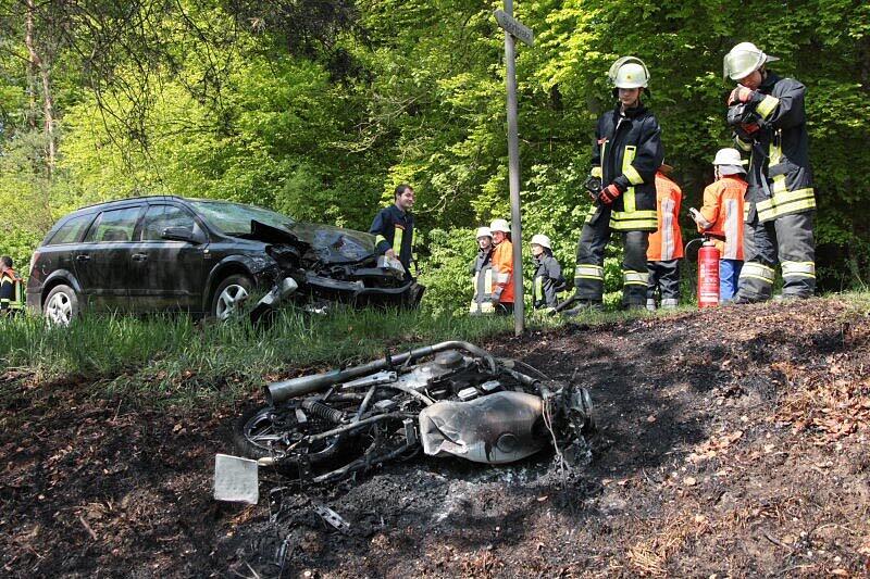 Schock-Bilder: Das Motorrad ist total schwarz...