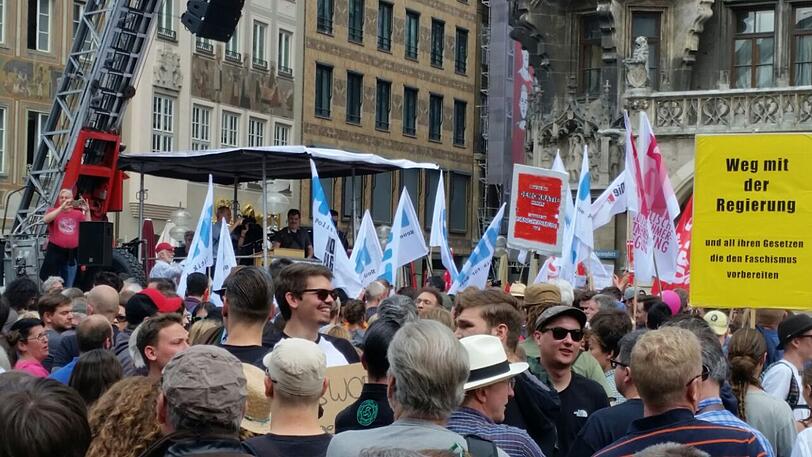 Riesen-Auflauf bei der "noPAG"-Demo in München. Klicken Sie sich durch die Bilder.