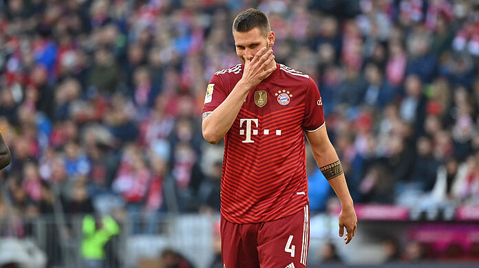 Bayern-Star Niklas Süle hat sich trotz Impfung eine Corona-Infektion eingefangen.