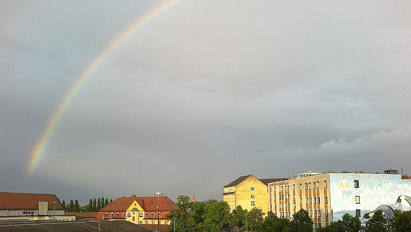 Der Großmarkt unterm Regenbogen Der Großmarkt unterm Regenbogen