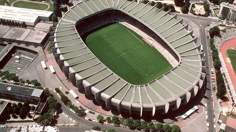 Wer im Pariser Prinzenpark bei der Champions League dabei sein will muss ordentlich blechen.