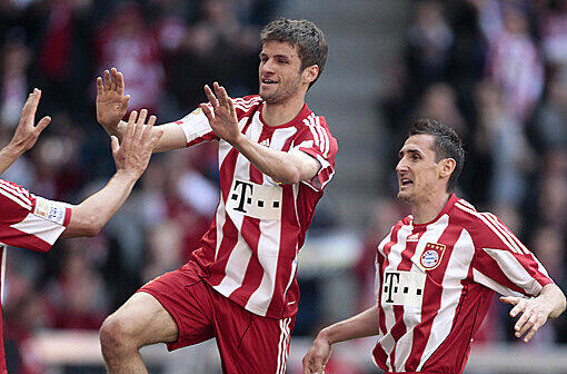 Thomas Müller ist gegen den FC Schalke wieder dabei.