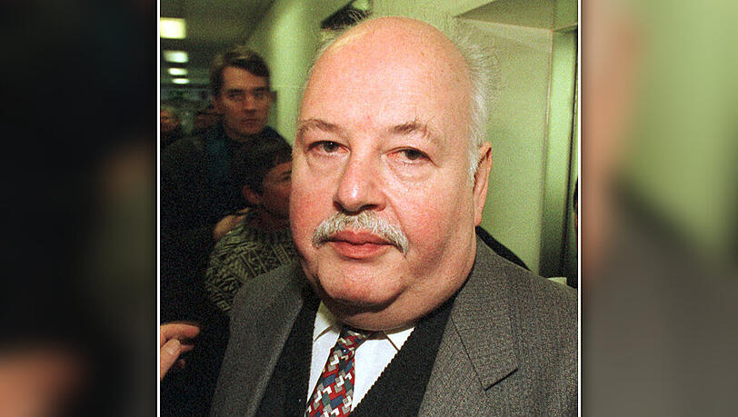 Wolfgang Koszics im Jahr 1997, auf dem Weg in das Hamburger Landgericht