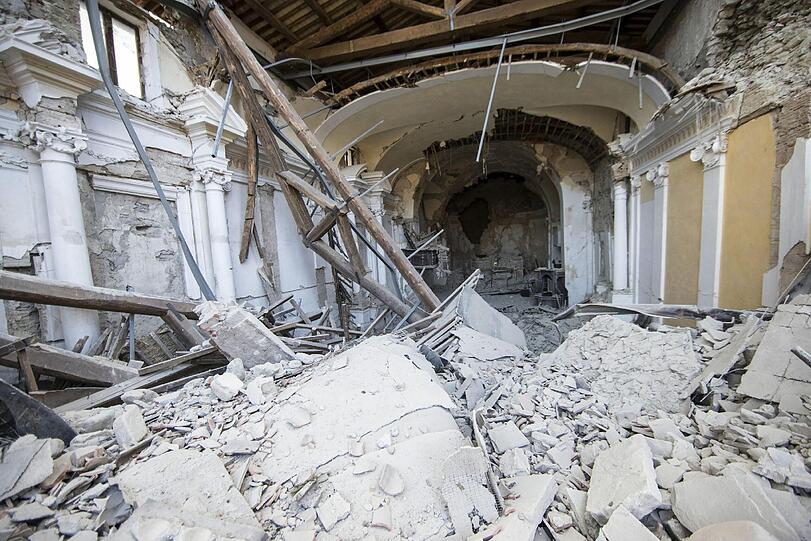 Ein ganzer Landstrich wurde niedergerüttelt: Das schwere Erdbeben in Italien hat auch mehrere Kinder verschüttet.