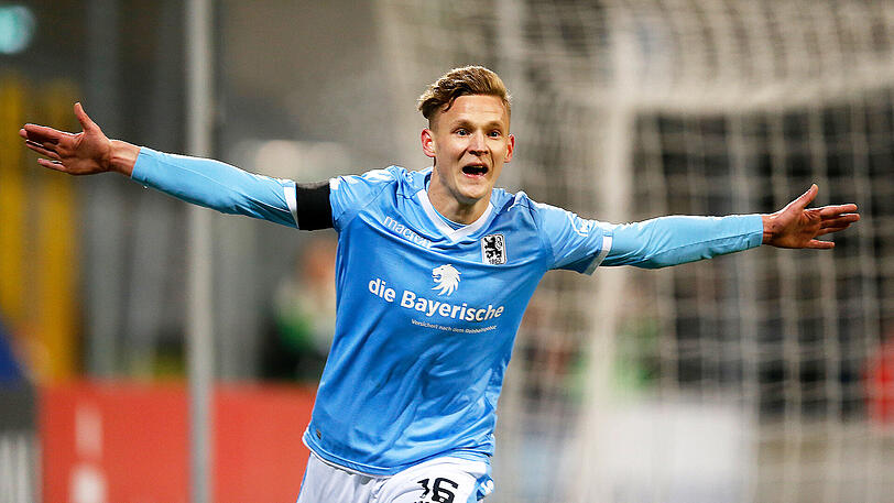 Er gibt den Assist - und Sscha Mölders einen aus? Benjamin Kindsvater, Außenbahnspieler des TSV 1860.