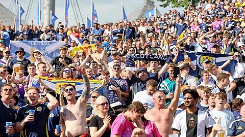 Beste Stimmung bei der Eröffnung der Fan Zone im Olympiapark.