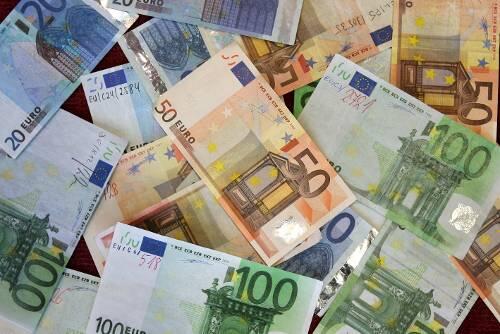 Geld schießt keine Tore, abert es beruhigt ungemein