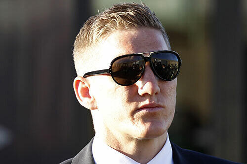 Schweinsteiger: "Die Brille ist für mich eine super Verkleidung"