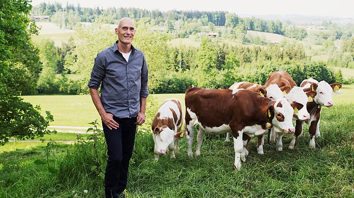 Olaf Fries will mit seinem Verein einen Markt für Bio-Rindfleisch aus dem Oberland aufbauen. Auch in München sucht er Abnehmer – zum Beispiel bei den Kantinen der Stadt.