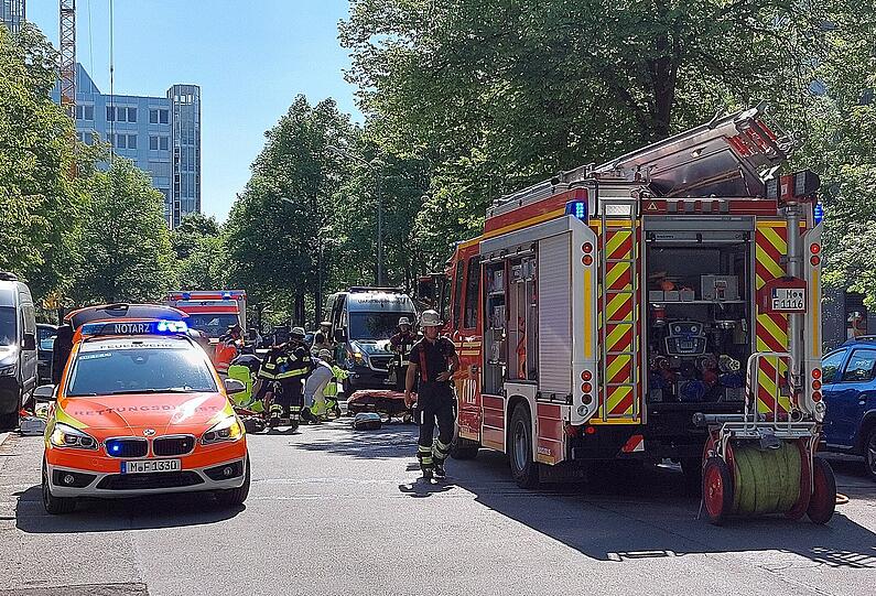 Der 65-Jährige verlor vermutlich aufgrund eines medizinischen Notfalls die Kontrolle über sein Auto.