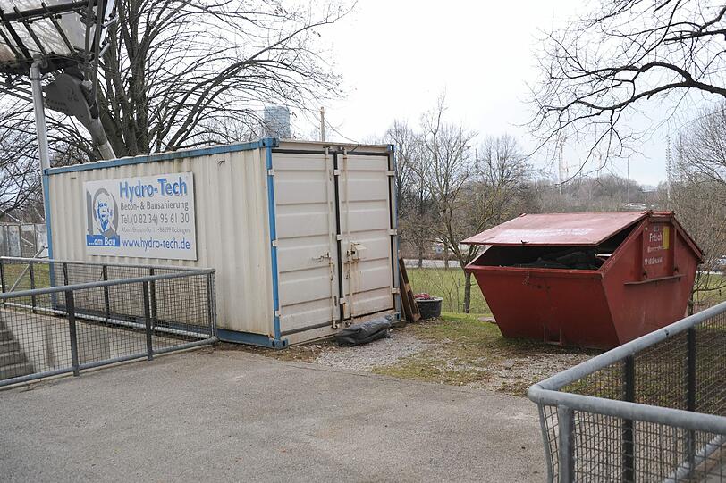 Olympiapark wird saniert. Das ist auch nötig, wie diese Bilder zeigen.