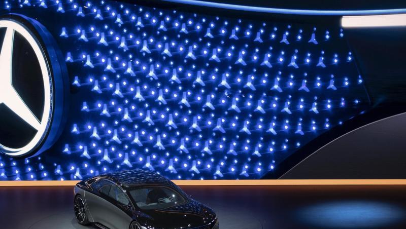 Ola Källenius, Vorstandsvorsitzender von Daimler spricht während der Präsentation von Mercedes. Ola Källenius, Vorstandsvorsitzender von Daimler spricht während der Präsentation von Mercedes.
