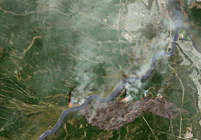 Wegen schwerer Waldbrände haben Behörden im kanadischen Fort McMurray den Notstand ausgerufen.