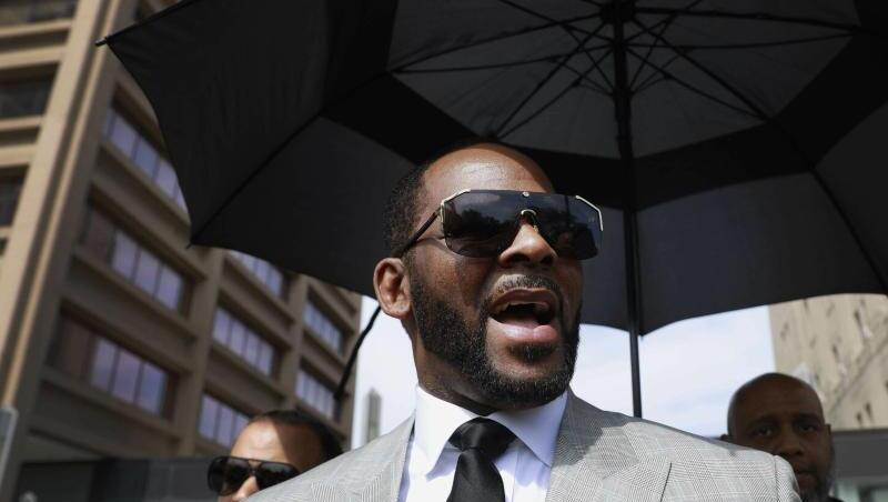 Neue Anschuldigung: R. Kelly bleibt in den Schlagzeilen.