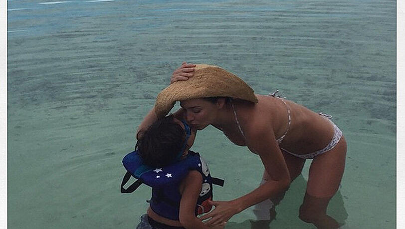 Miranda Kerr verbringt Valentinstag mit ihrem Sohn Miranda Kerr verbringt Valentinstag mit ihrem Sohn
