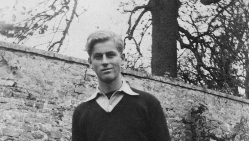 Schöner junger Grieche: Philip, süße 18 Jahre alt, in Schottland. Schöner junger Grieche: Philip, süße 18 Jahre alt, in Schottland.