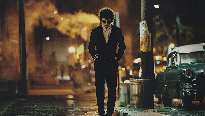 Mitte der 60er Jahre ist Bob Dylan (Timothée Chalamet) schon eine Legende. Aber er will die Rolle nicht spielen