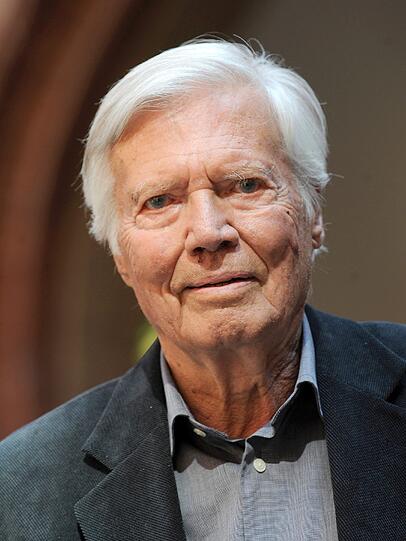 Karlheinz Böhm stirbt mit 86: Bilder aus seinem Leben.