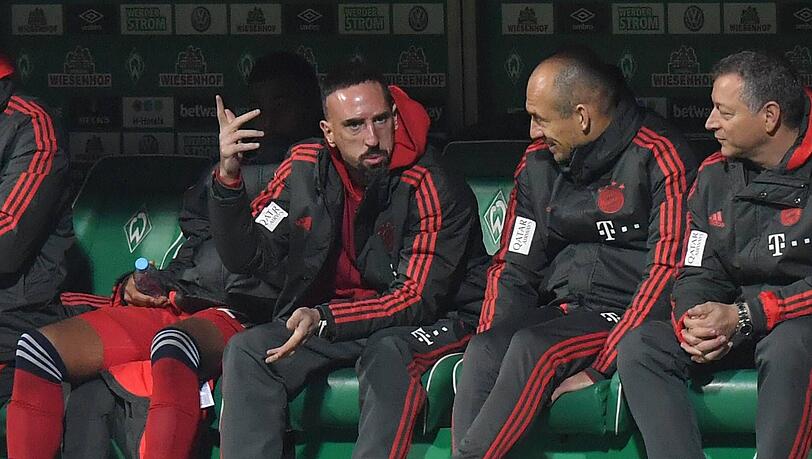 Werden gegen Bayer Leverkusen fehlen: Franck Ribéry (l.) und Arjen Robben Werden gegen Bayer Leverkusen fehlen: Franck Ribéry (l.) und Arjen Robben