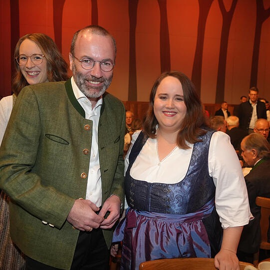 Manfred Weber (CSU) undRicarda Lang (Grüne).