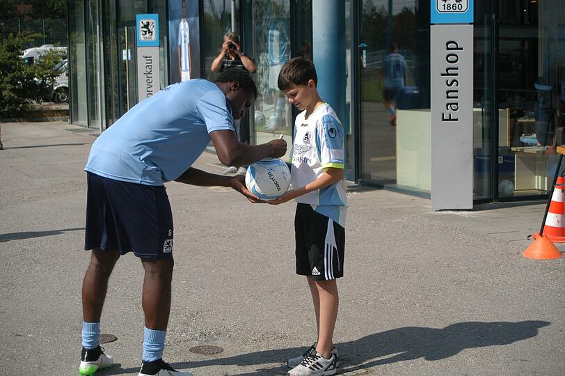 Die Bilder vom Freitagstraining der Löwen.