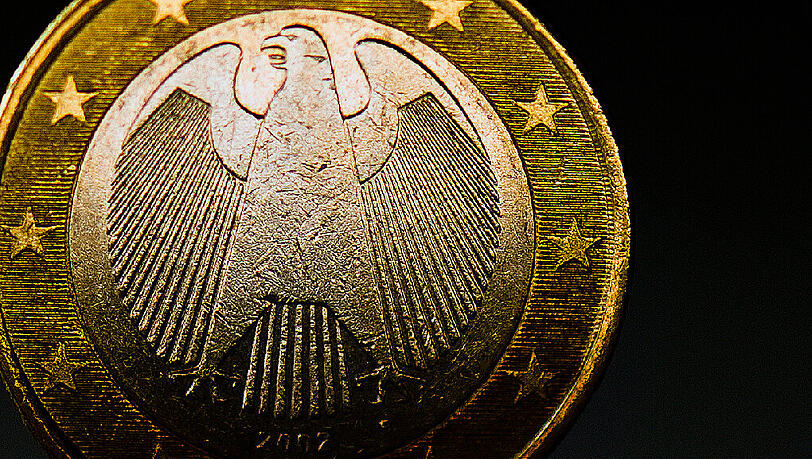 Der Euro-Stabilitätspakt sieht eine Defizitgrenze von drei Prozent der Wirtschaftsleistung vor. Foto: Arno Burgi Der Euro-Stabilitätspakt sieht eine Defizitgrenze von drei Prozent der Wirtschaftsleistung vor. Foto: Arno Burgi