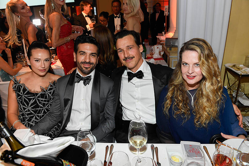 Elyas M'Barek mit Frau Jessica, Florian David Fitz und Diana Amft Elyas M'Barek mit Frau Jessica, Florian David Fitz und Diana Amft