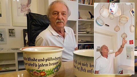 Edgar Vogels Praxis ist voll mit Nachttöpfen. Sie stehen in Regalen oder hängen von der Decke.