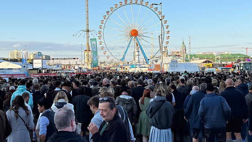 Die Wiesn 2025: Gut besucht, aber keine Rekordwiesn. Überfüllt war sie nur am Italienerwochenende.