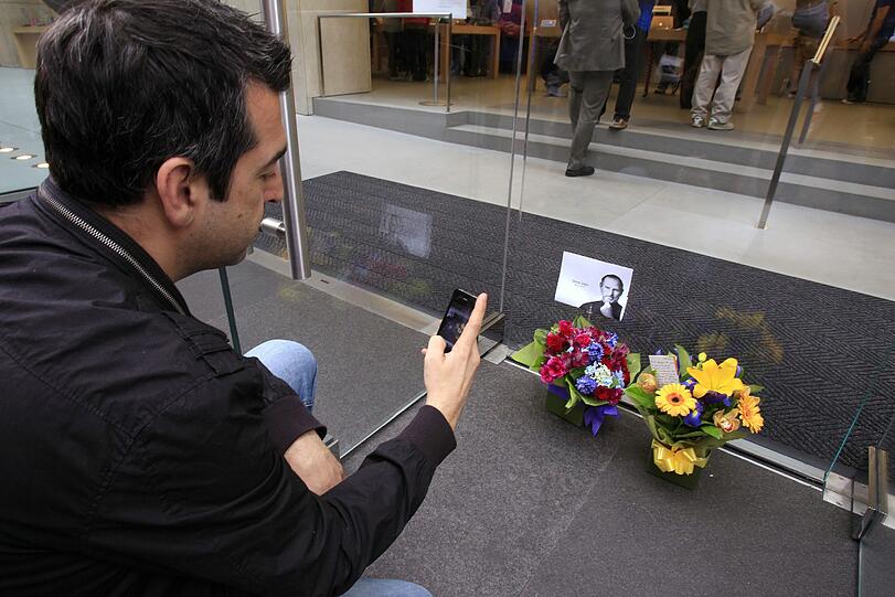 Bilder: So trauert die Welt um Visionär Steve Jobs
