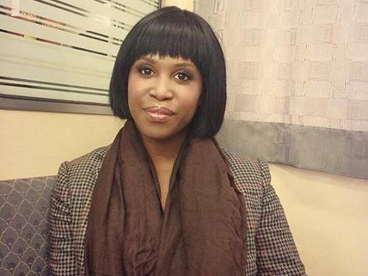 Motsi Mabuse mit neuer Frisur auf Facebook
