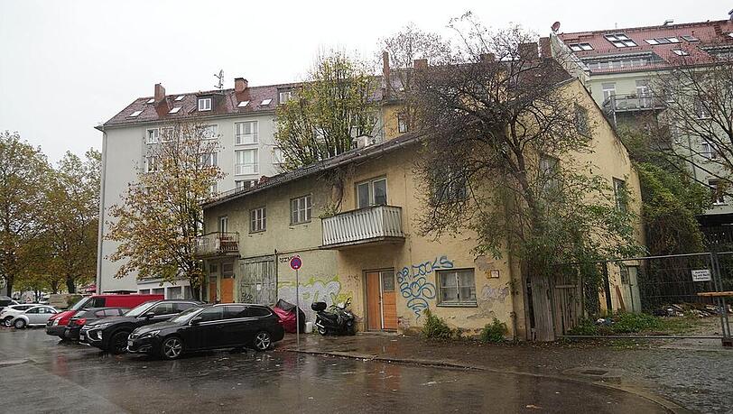 Ein Bild von 2022: Da sah das Häuschen noch ein wenig frischer aus. Ein Bild von 2022: Da sah das Häuschen noch ein wenig frischer aus.