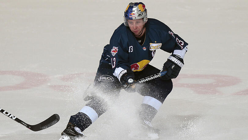 Immer voller Einsatz: EHC-Kapitän Michael Wolf.