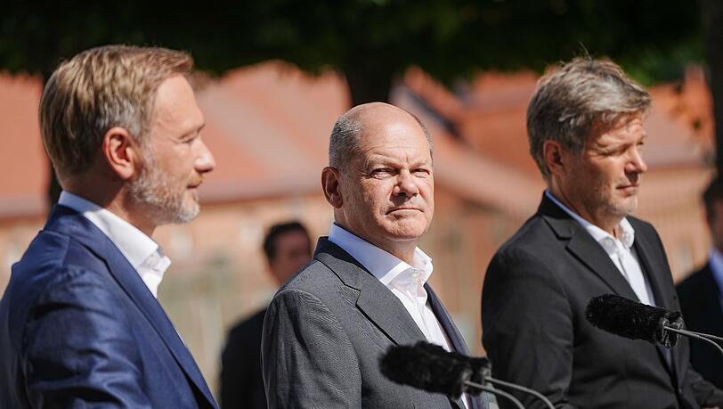 Finanzminister Christian Lindner (FDP), Bundeskanzler Olaf Scholz (SPD) und Wirtschaftsminister Robert Habeck (Grüne)