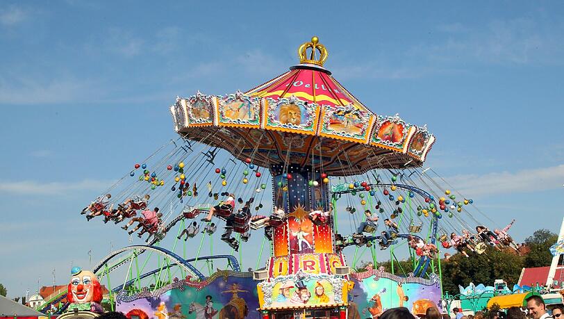 Auf dem Heimweg von der Wiesn fiel ein 31-jähriger Norweger einem Raub zum Opfer. Auf dem Heimweg von der Wiesn fiel ein 31-jähriger Norweger einem Raub zum Opfer.