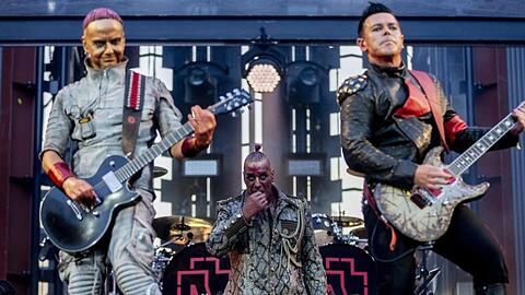 Till Lindemann (M) und seine Bandkollegen Paul Landers (l) und Richard Kruspe (r) müssen ihre Konzerte in Europa absagen.