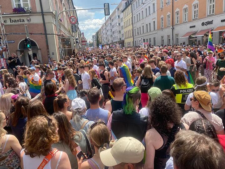 CSD 2023 in München: Die Party ist in vollem Gange.