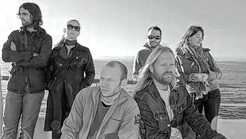 Kammermusik in intensiven Grautönen: Der Norweger Christian Wall- rumrod (3.v.l.) ist mit Sextett heute in Nürnberg bei „Art of Jazz“. Kammermusik in intensiven Grautönen: Der Norweger Christian Wall- rumrod (3.v.l.) ist mit Sextett heute in Nürnberg bei „Art of Jazz“.