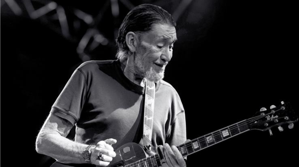 Chris Rea war vor allem f&uuml;r seinen Hit "Driving Home for Christmas" weltbekannt.