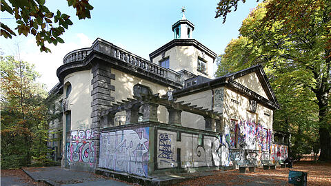Der Architekt Carl Hocheder hat das Maximilianswerk im Stile eines barocken Gartenschlösschens entworfen.