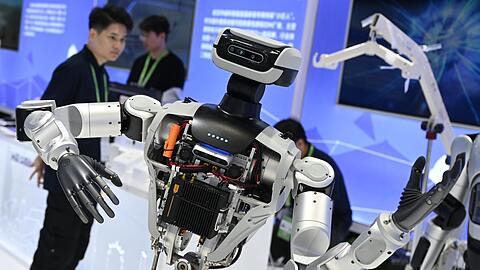 Roboter aus dem Ausland, wie dieses in China vorgef&uuml;hrte Modell, sind in den USA k&uuml;nftig unerw&uuml;nscht. (Archivbild)