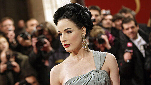 Dita von Teese: Alle Blicke auf sie gerichtet Dita von Teese: Alle Blicke auf sie gerichtet