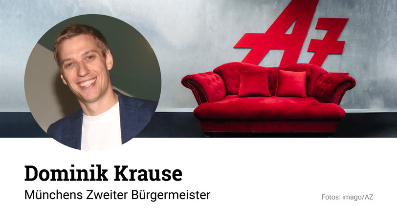 Auf der roten Couch nimmt Platz Dominik Krause – am 14. November 2025 im Deutschen Theater.