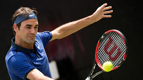 Bei Roger Federer stand das Weiterkommen gegen den talentierten Taylor Fritz auf der Kippe.